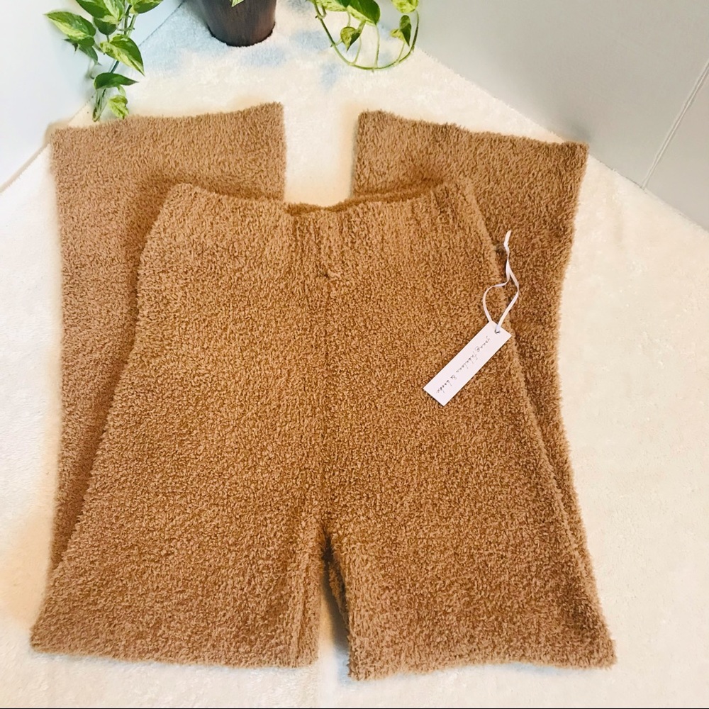 Young Fabulous & Broke tan wide leg fuzzy/teddy lounge pants size Medium